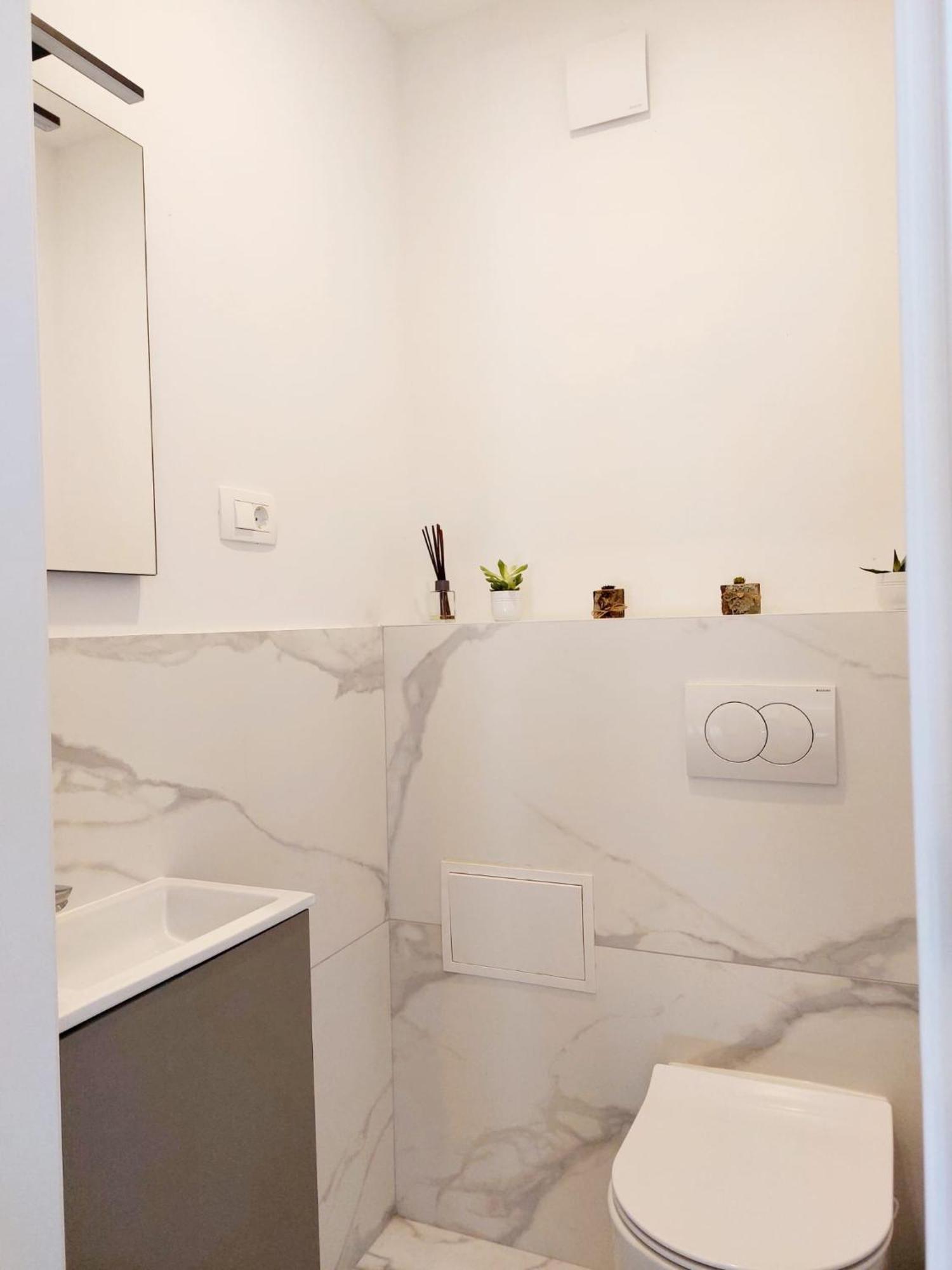Comfort 2 Bedroom Apartment 10Min Walk From Center And Beach Split Extérieur photo