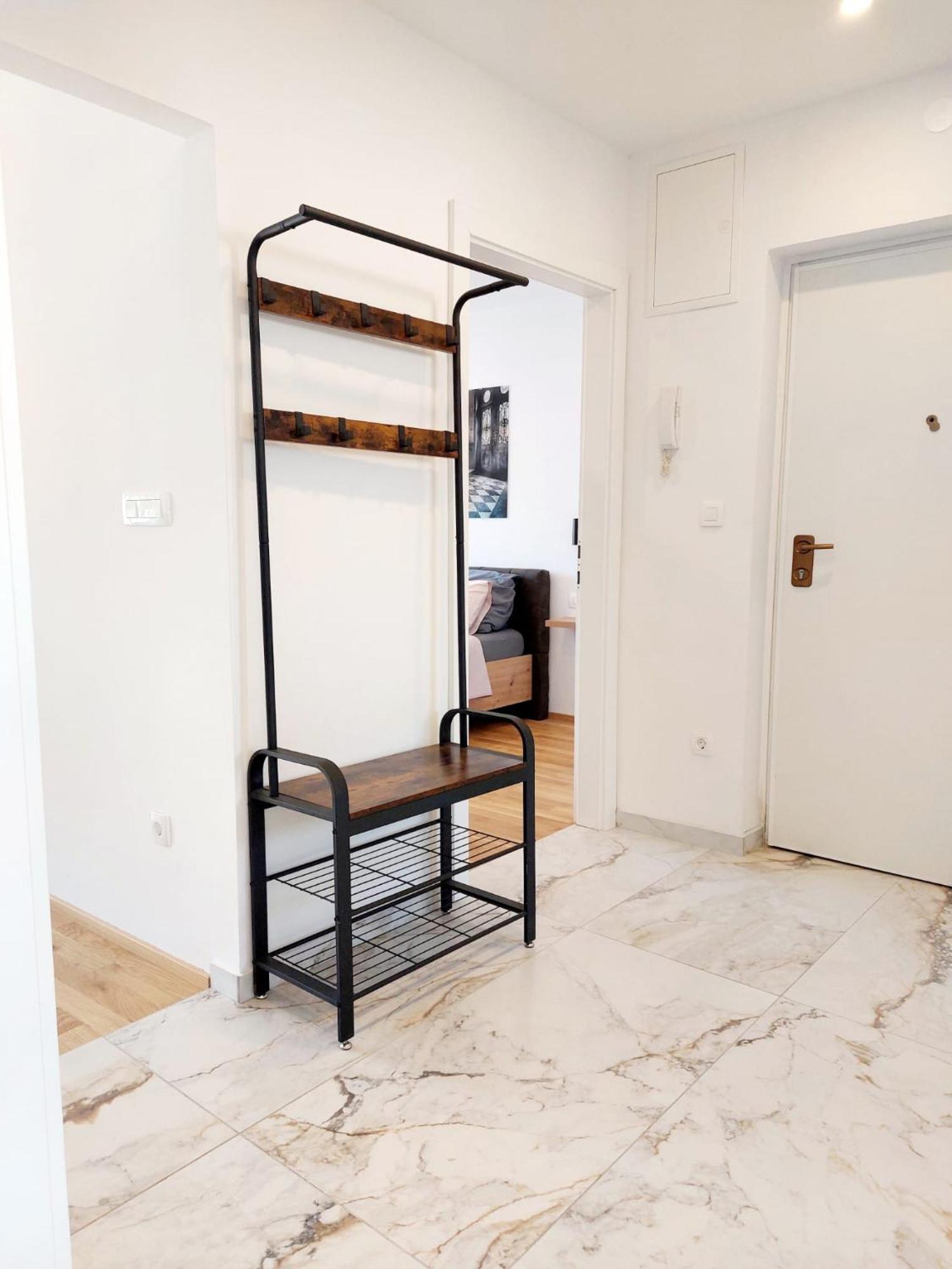 Comfort 2 Bedroom Apartment 10Min Walk From Center And Beach Split Extérieur photo