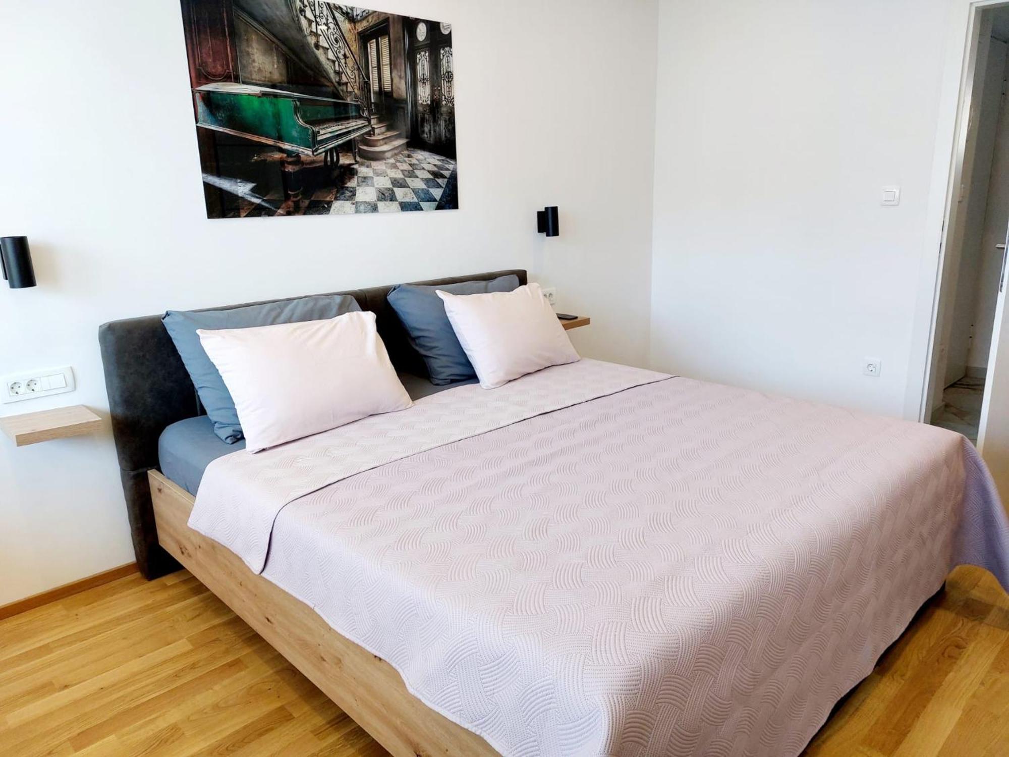Comfort 2 Bedroom Apartment 10Min Walk From Center And Beach Split Extérieur photo